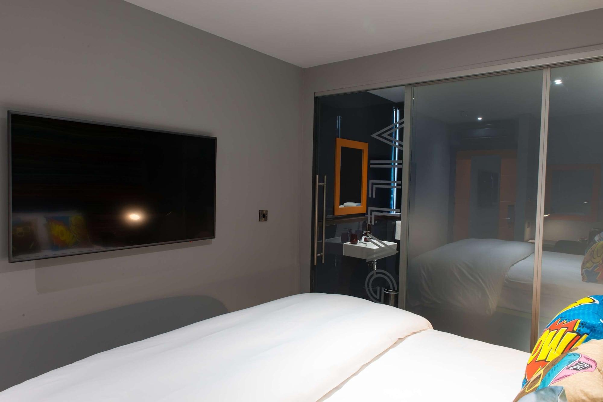 Village Hotel Portsmouth Ngoại thất bức ảnh