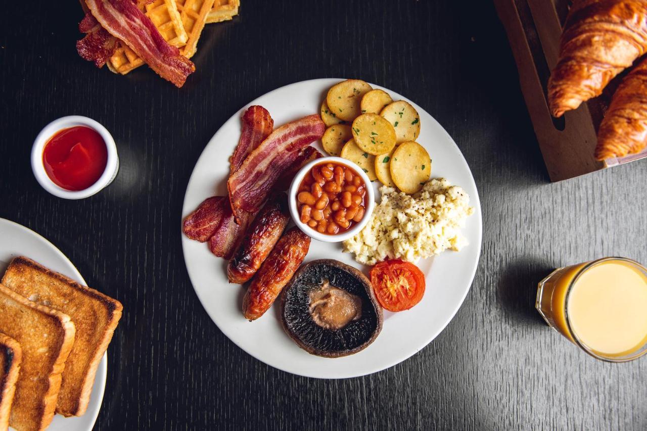 Village Hotel Portsmouth Ngoại thất bức ảnh