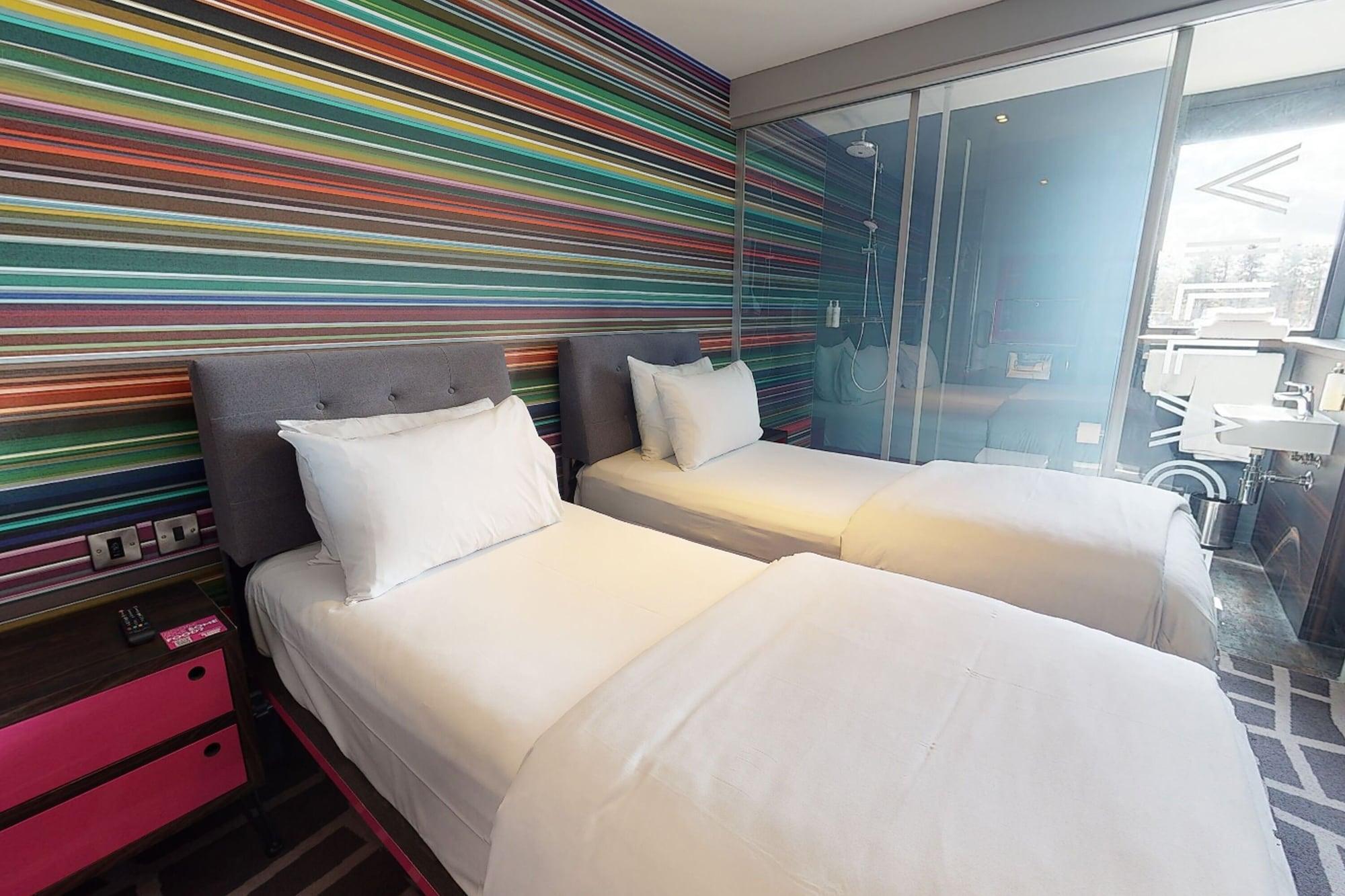 Village Hotel Portsmouth Ngoại thất bức ảnh